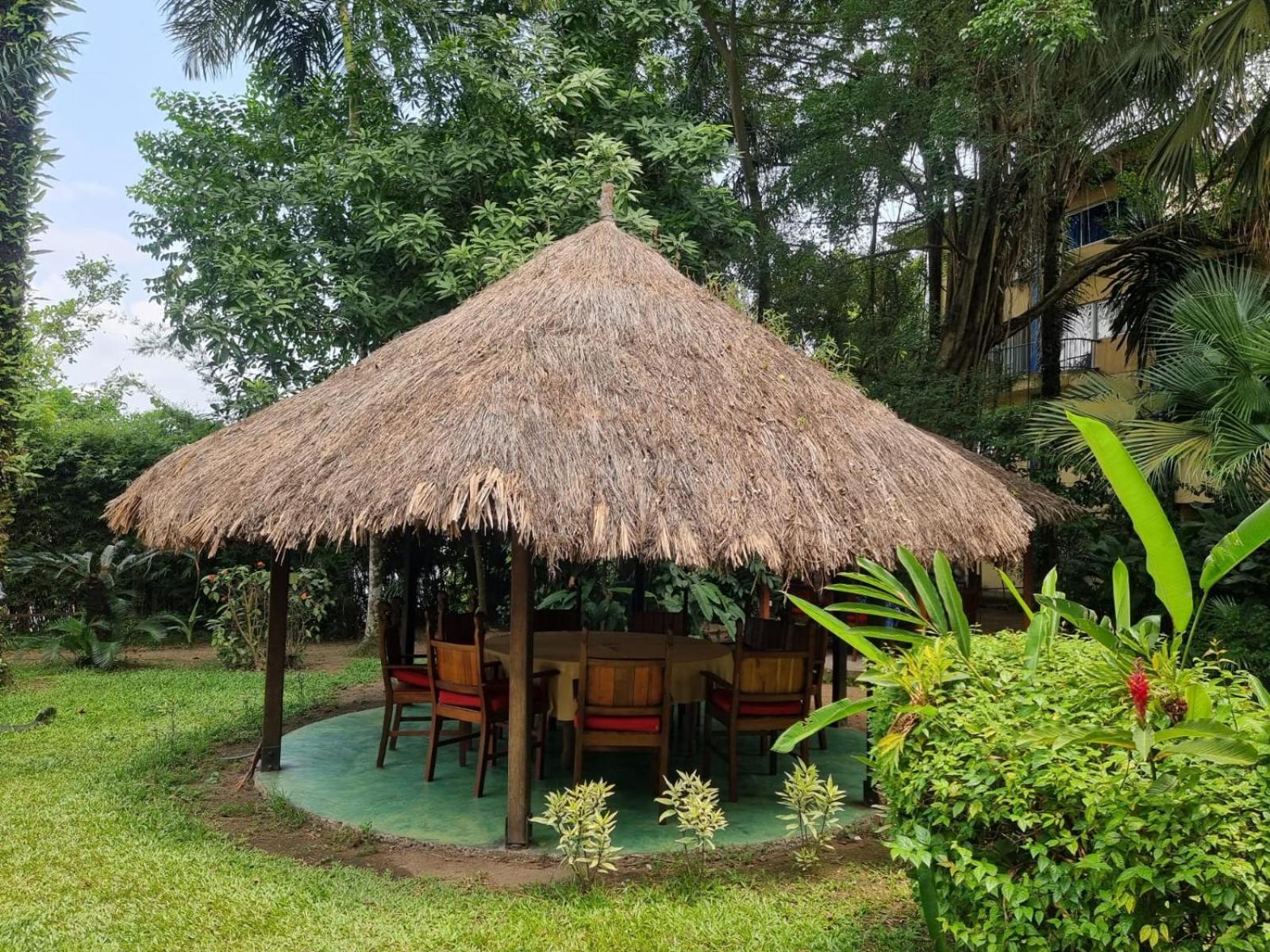 Foyer Du Marin Hotel Douala Exterior photo